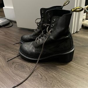 Dr. Martens Clemency Boot 6